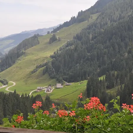 Han/Misafirhane Labalm Kirchberg in Tirol