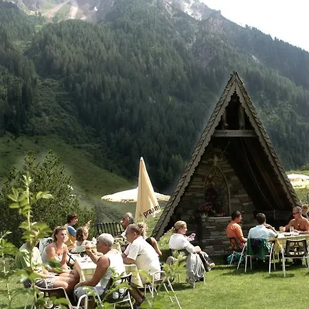 Han/Misafirhane Labalm Kirchberg in Tirol