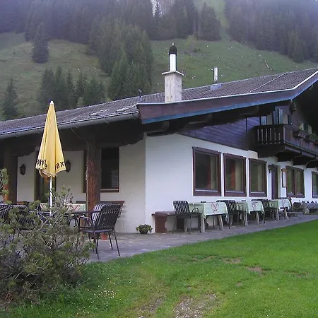 Han/Misafirhane Labalm Kirchberg in Tirol