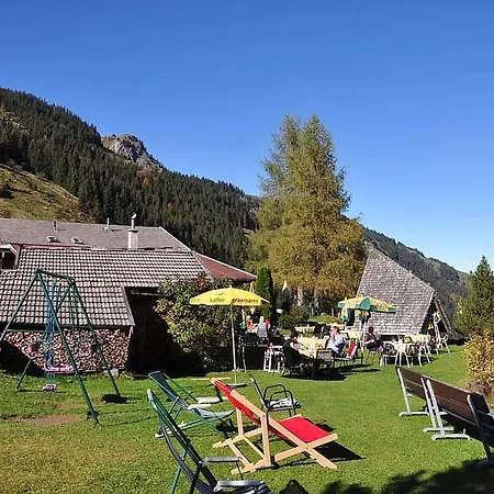 Zajazd Labalm Kirchberg in Tirol
